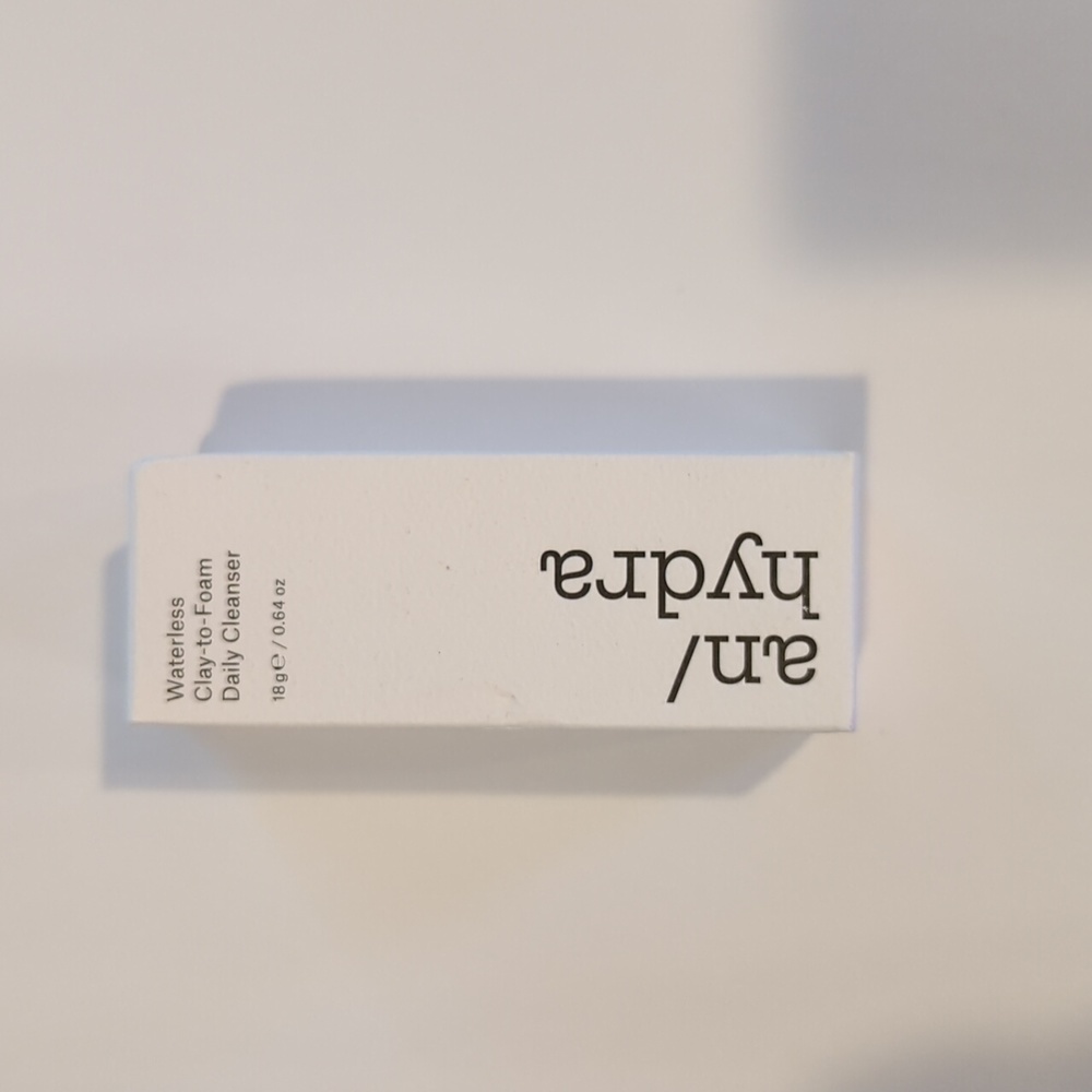 𝅺an/Hydra clay to foam daily cleanser 18g/0.64oz NIB